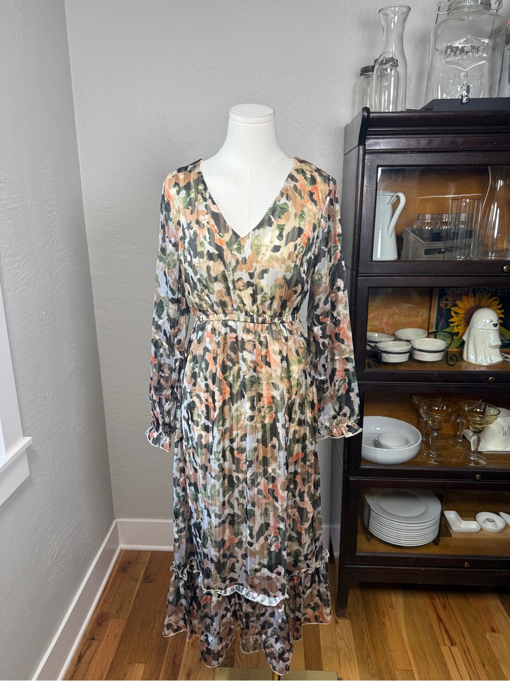 NWT LASCANA Floral Chiffon Midi Dress Ruffle Hem Long Sleeve Size US 6